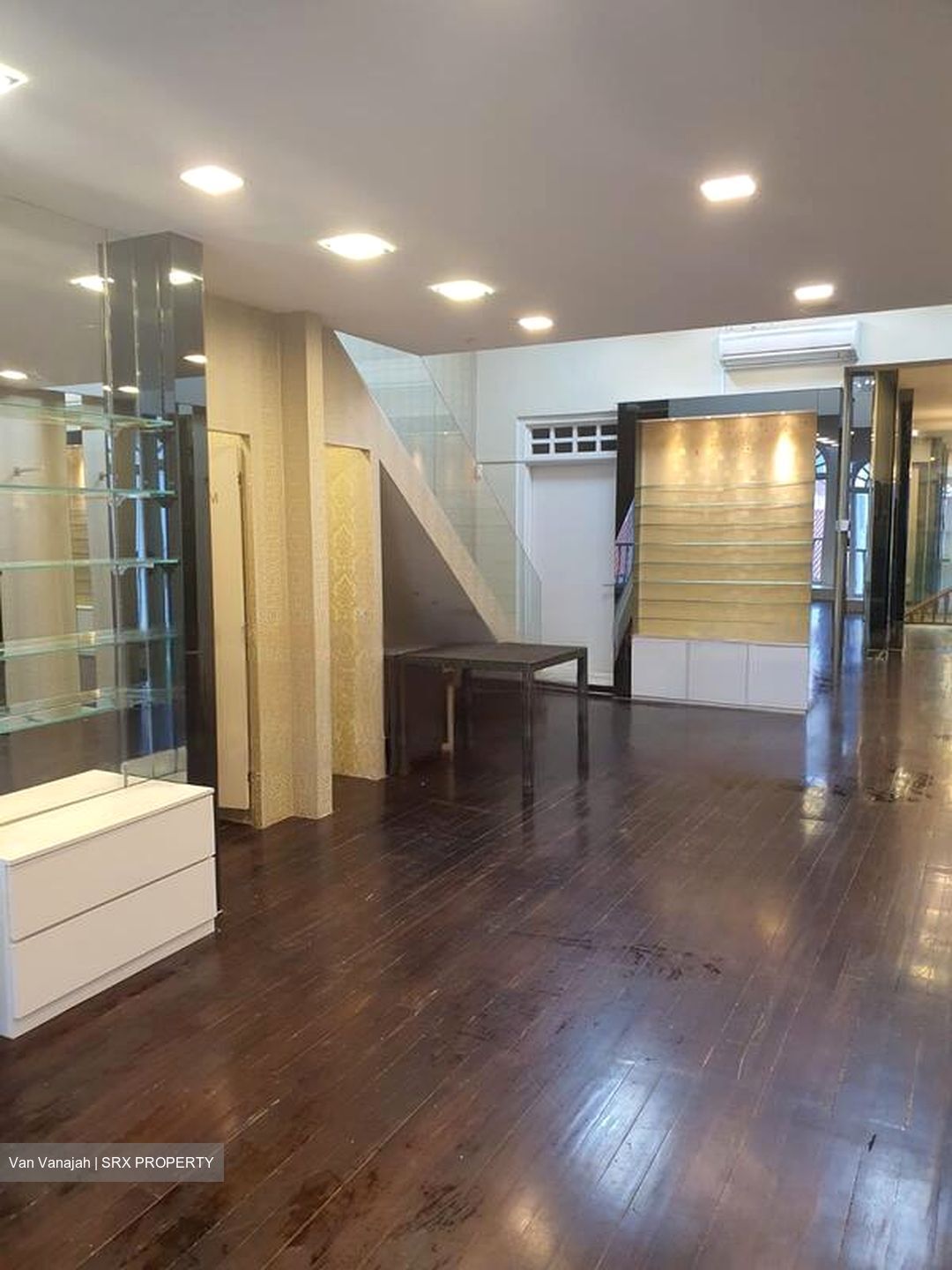Serangoon Road (D8), Shop House #460831311